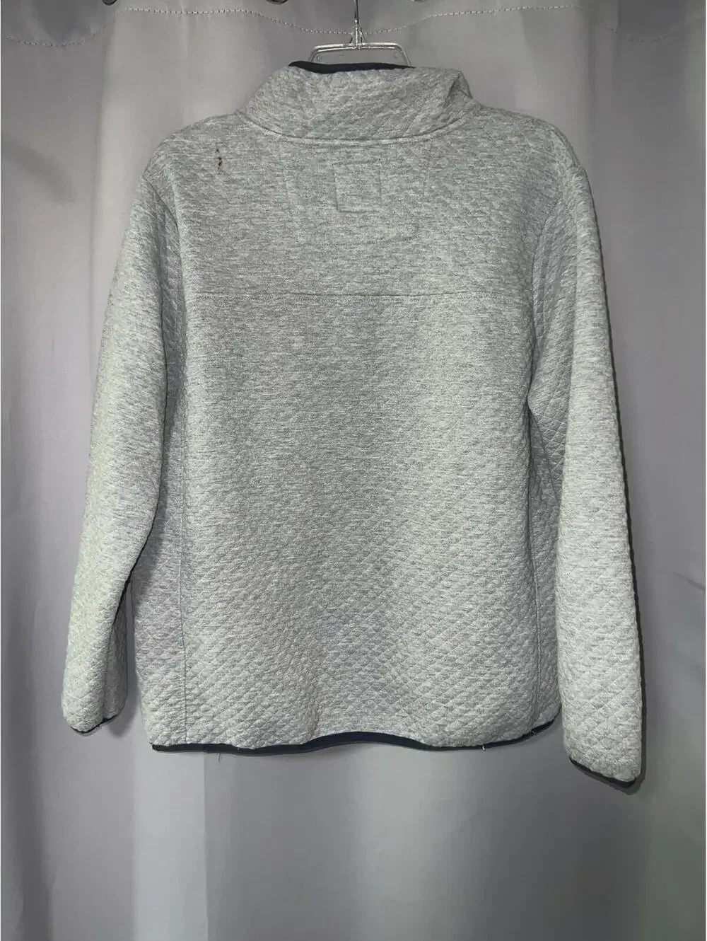 Mountain and isles Gray Quilted Pullover Sweatshirt with Snap Buttons 1X - Picture 2 of 5